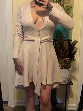 Brand new AKIRA Cream Deep V-Neck Long Sleeve Belted Skater Dress